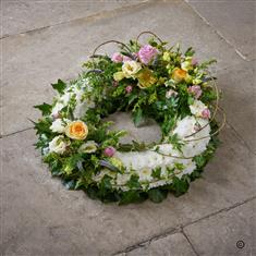 Fresh Flower Traditional &amp; Modern Style Funeral Wreath Tribute 