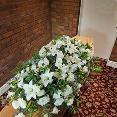Artificial Funeral Tribute Coffin Casket Spray to Hire