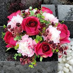 Design 6 - Pink All Round Posy