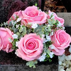 Design 7 - Pink Rose &amp; Gypsophilia Posy